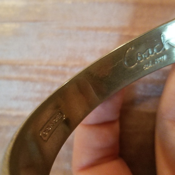 Coach Bracelet - Picture 2 of 2